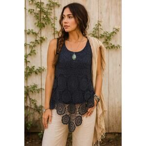XCVI Navy Blue Sleeveless Crochet Overlay Top Blouse Boho Women’s Size Medium